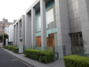 全裸の国会議員